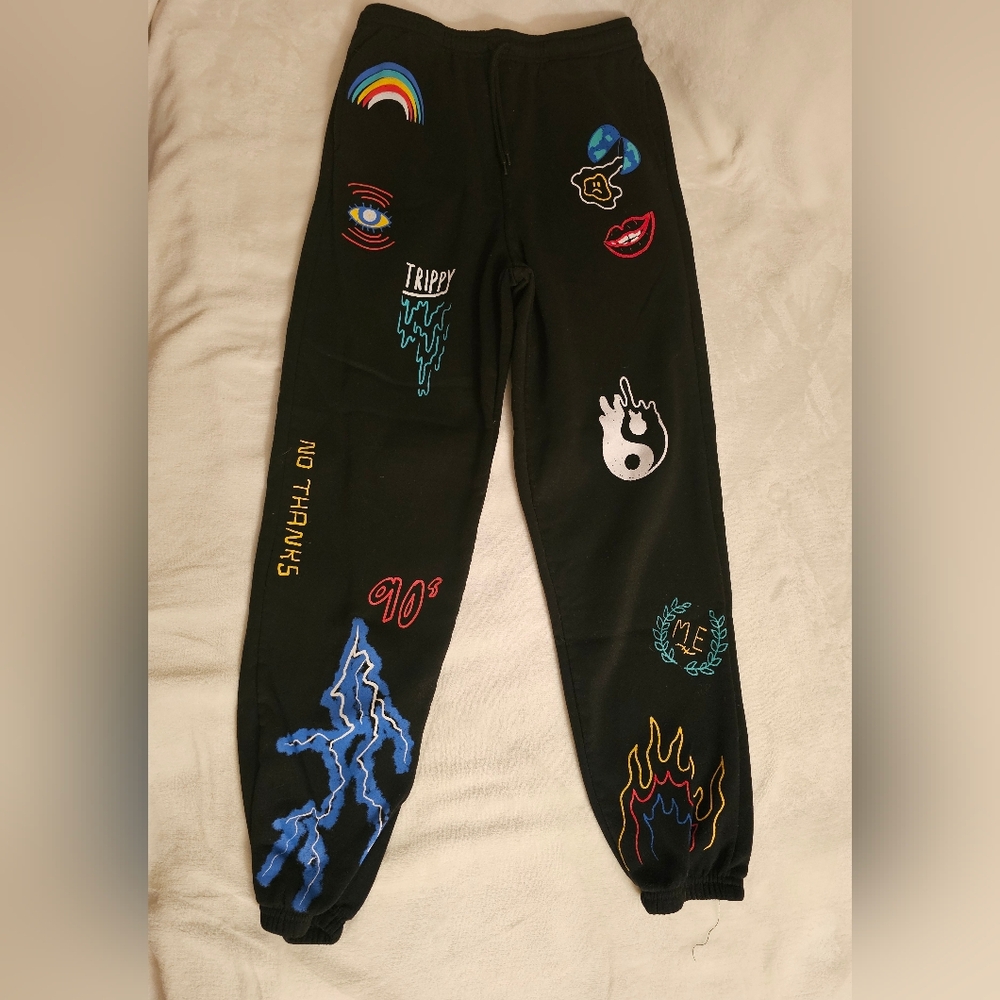 Mens Rue21 Size Medium Black Graphic Joggers